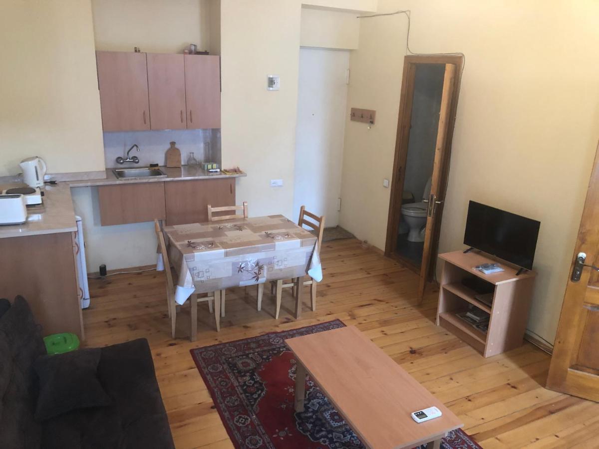 Old Metekhi Apartment Τυφλίδα Εξωτερικό φωτογραφία